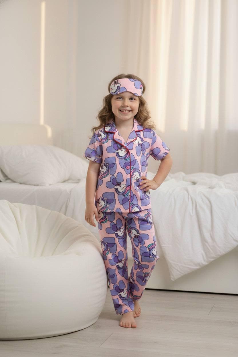Unicorn Desenli Düğmeli Pijama