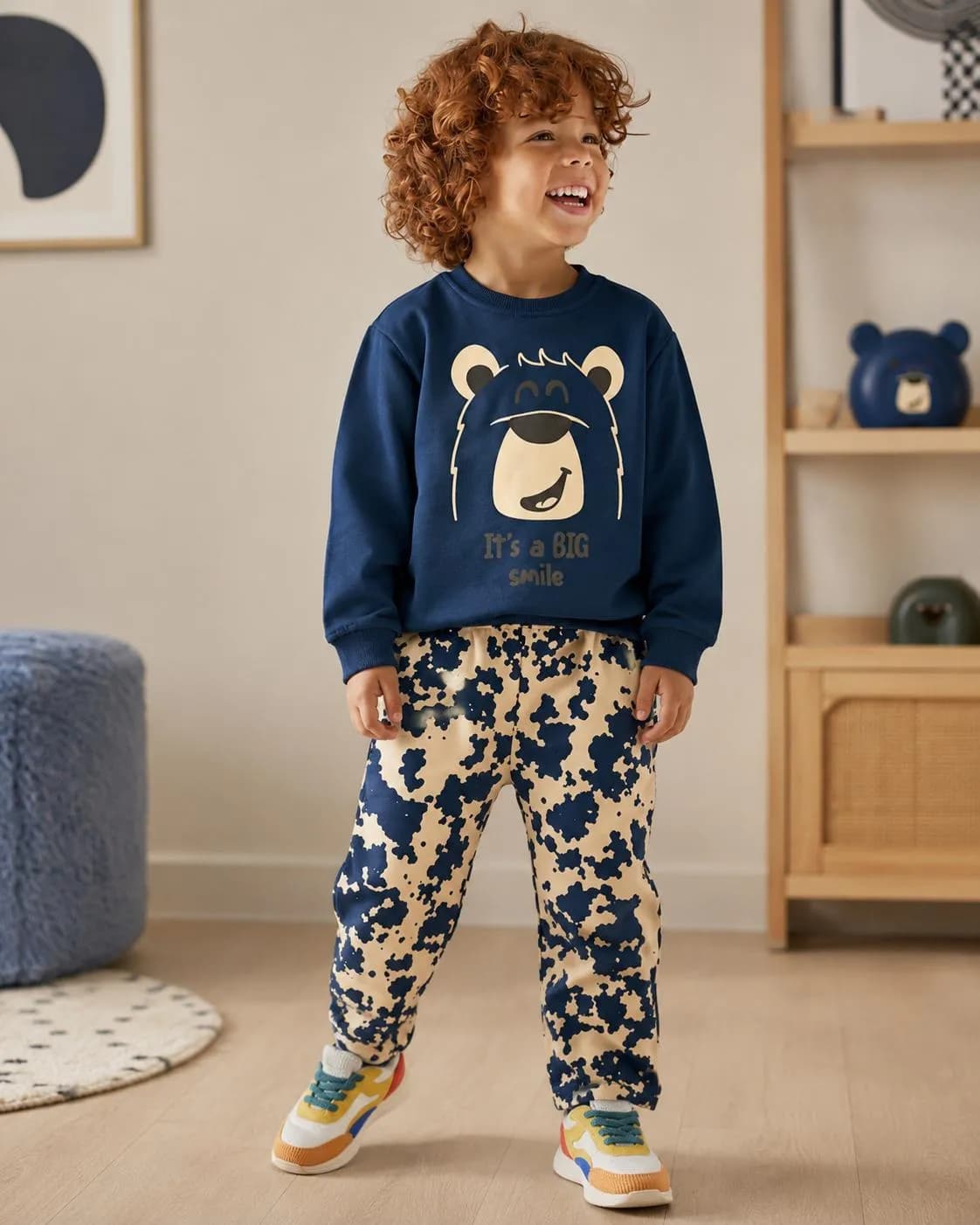 İt s a big  smile kendinden desenli takim